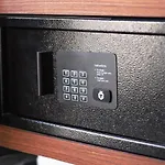 Boutique Hotel First City