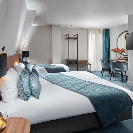Hotel Boutique First
